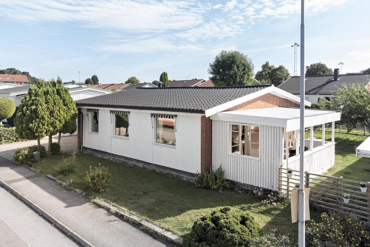 Harlig Villa I Savedalen 10 Min Till Goteborg Esterno foto